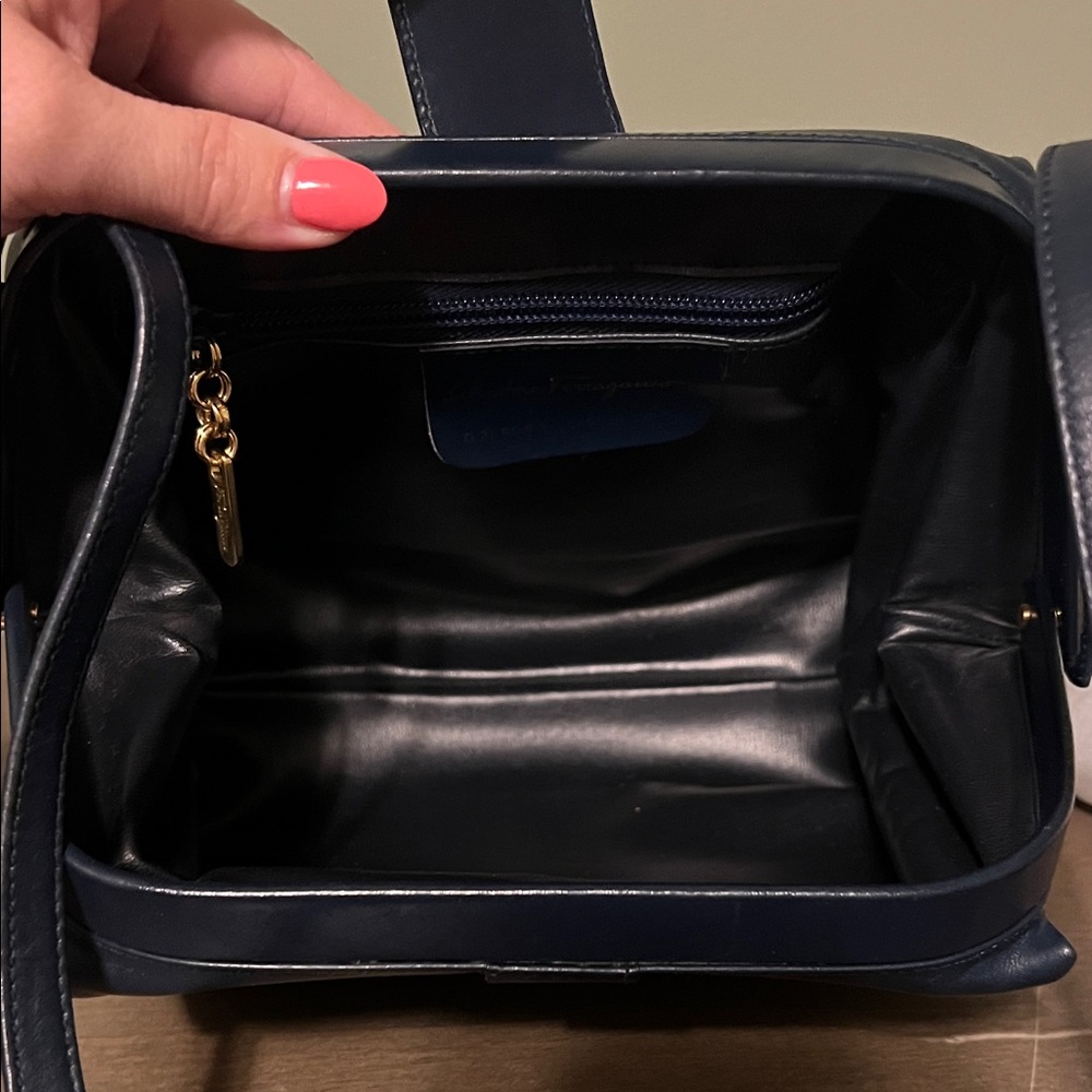 EUC Salvatore Ferragamo Navy Crossbody Bag Vintage - Picture 7 of 12